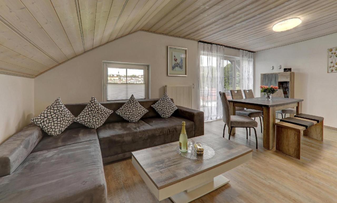 Ferienwohnung Staffelberg Хауценберг Экстерьер фото