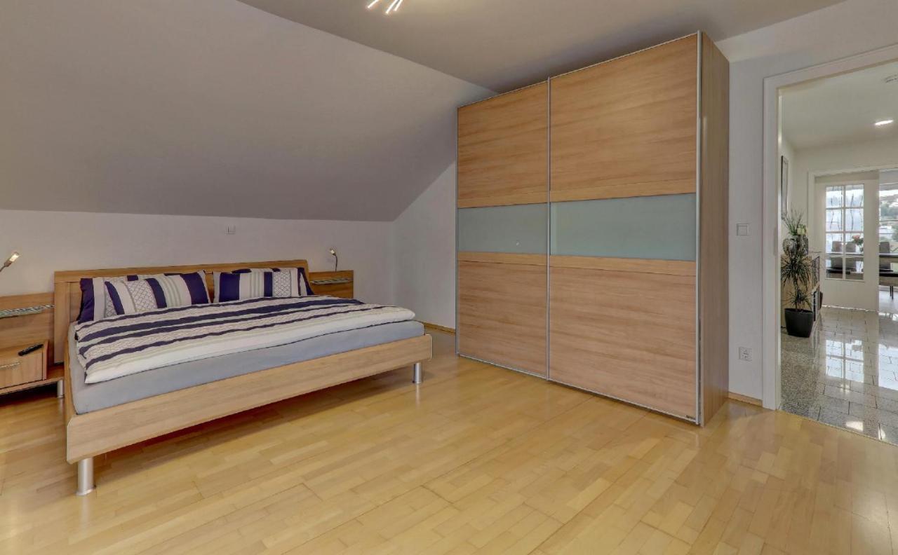 Ferienwohnung Staffelberg Хауценберг Экстерьер фото